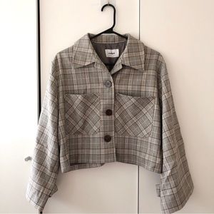 grey plaid jacket